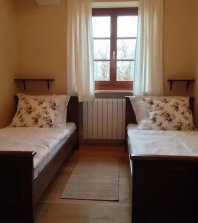 Steinhaus Mit Pool Bei Grosznjan Сasa de vacaciones Grožnjan